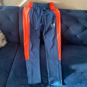 Under Armour, men’s jogger pants, size small